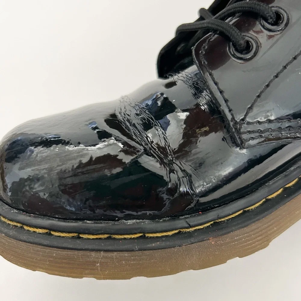 Dr. Martens BOOTS Kids Sz. 3 PATENT LEATHER LACE UP Grunge Winter